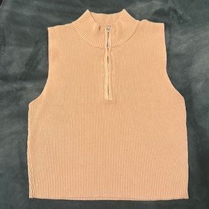 Tan Ribbed Cropped half-zip tank top (women’s) | size: M